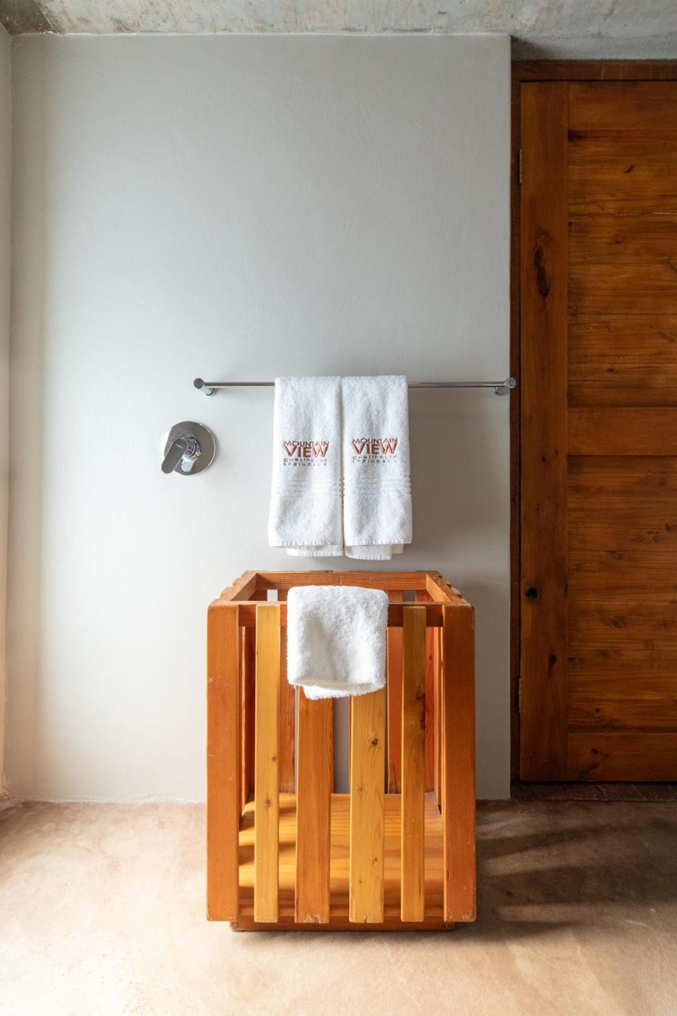Mountain View Guesthouse สปริงบ็อค ภายนอก รูปภาพ